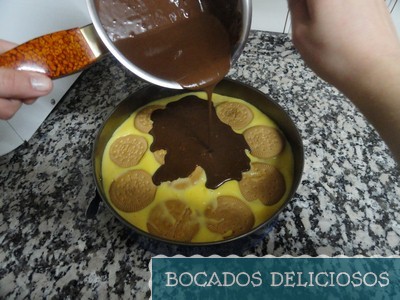 terminamos virtiendo el ganache por encima de la tarta