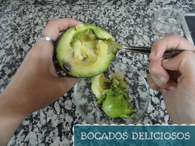 vaciamos el aguacate