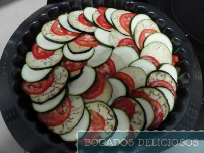 Colocamos en orden el calabacin, berenjena y tomate