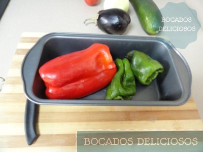 Preparamos verduras para hornear: Pimiento verde y rojo